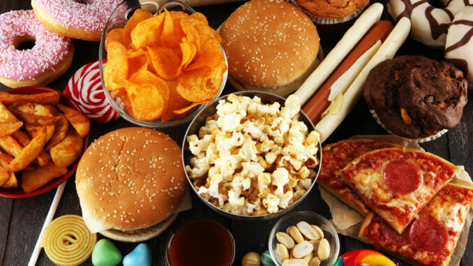 10 Most Common harmful effects of junk food  Everyone should know