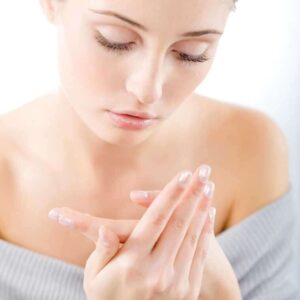 Aloe vera gel nail problems