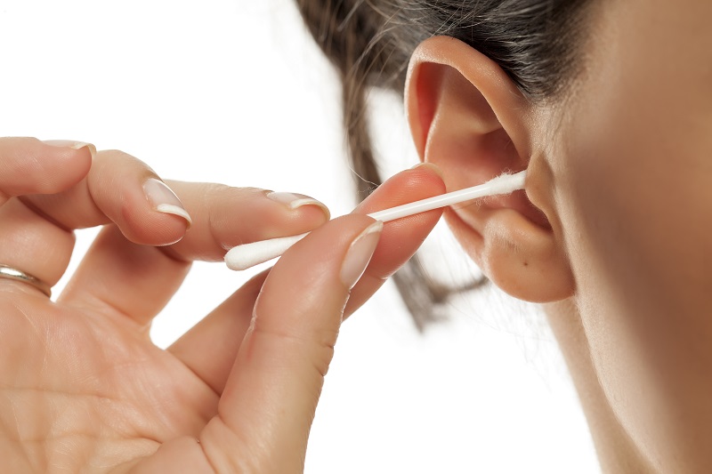 Dos and Don'ts of Cleaning Your Ears