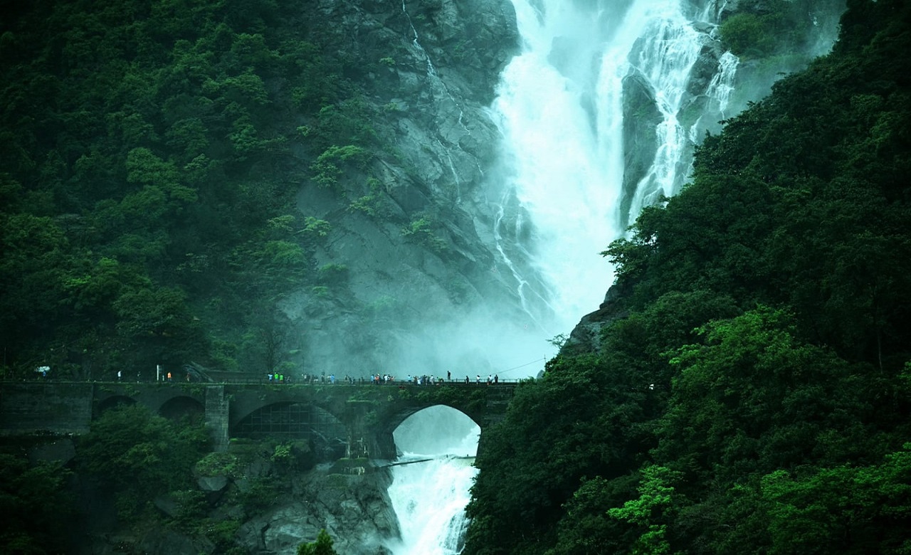 Goa- Dudhsagar Waterfall